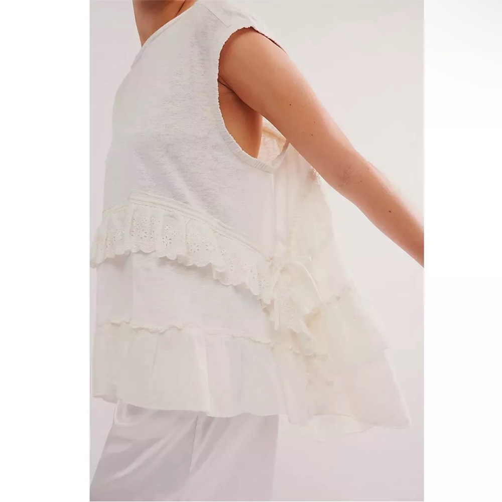 Free People Claire Tee Tunic Top Eyelet Embroidered Ruffle Slouchy NWOT
